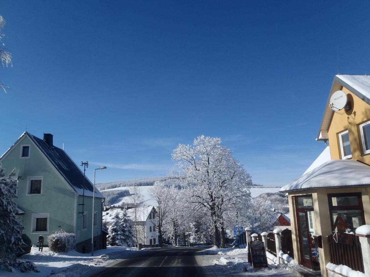 Penzion Hamrak Ceske Hamry Exteriör bild